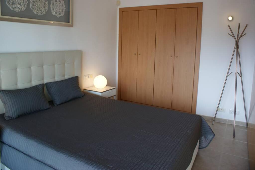 Apartamento En Roses Con Parking Y Piscina Appartement Buitenkant foto